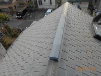 施工前、屋根のお写真です。遠目ではあまり問題があるようには見えませんが…