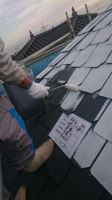 屋根も目視で確認するため、当社では屋根の上に登り検査していきます。