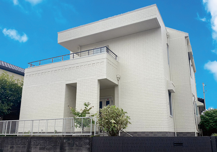 松戸市五香西 E様邸　PC板外壁塗装／スレート瓦屋根塗装