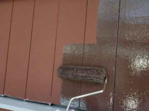 外壁木部の中塗り、この後、上塗りをします